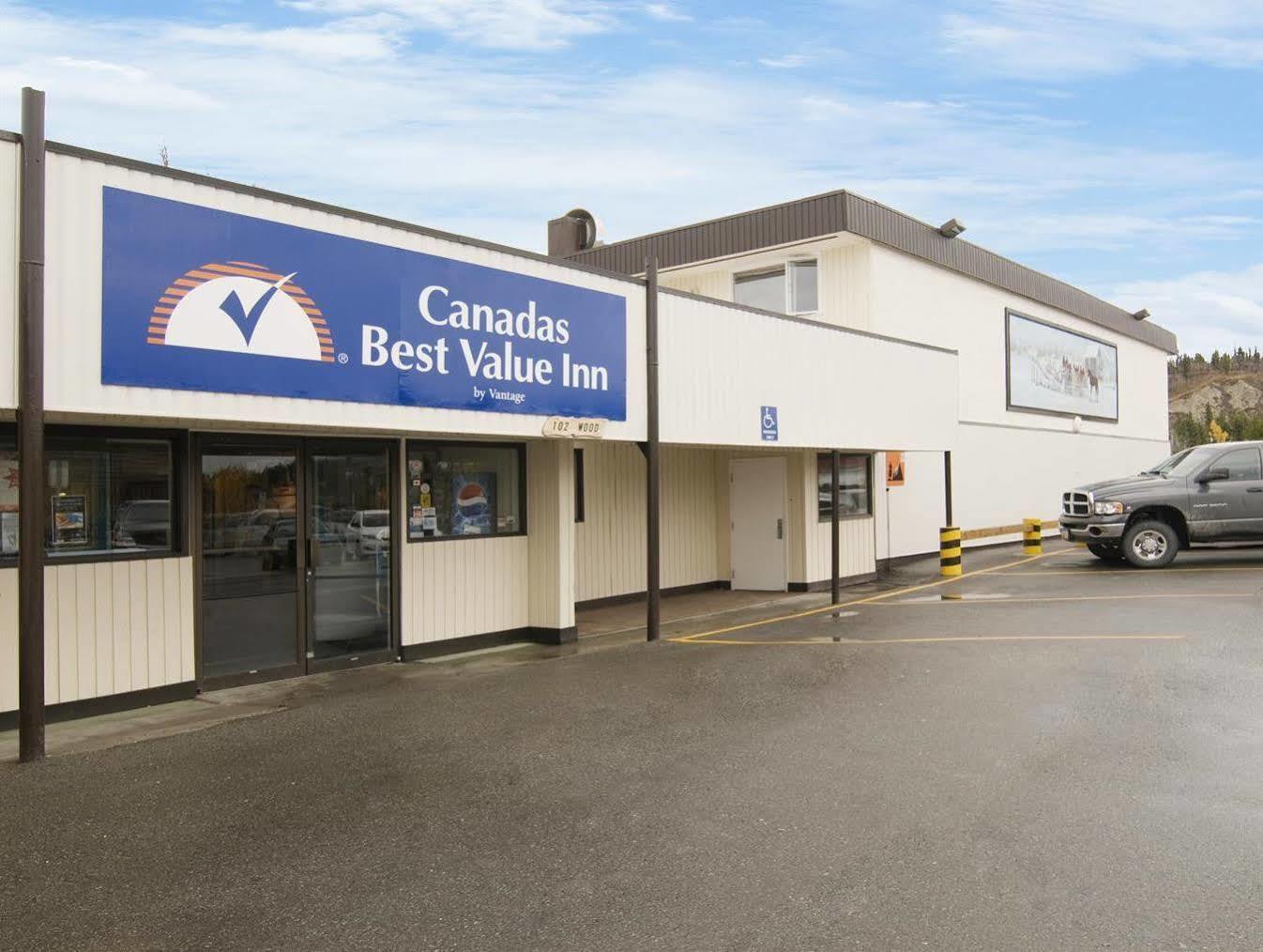 Canadas Best Value Inn- Riverview Hotel Whitehorse Exterior photo